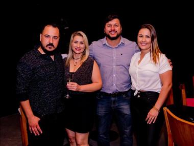 Festa 90 POR HORA - parceria entre Marcele Ceolin, Gabana e Rádio PopRock Bagé - Foto: divulgação