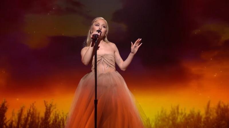 'eternal sunshine' é o sexto número 1 da cantora na Billboard 200